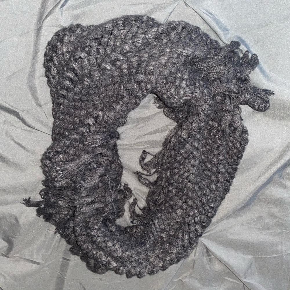 Infinity scarf